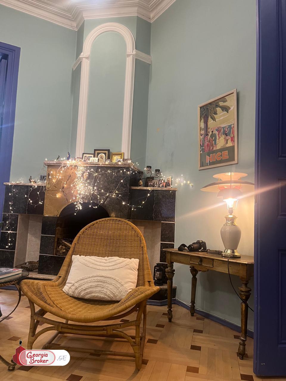 nearly repaired 4-room apartment for rent